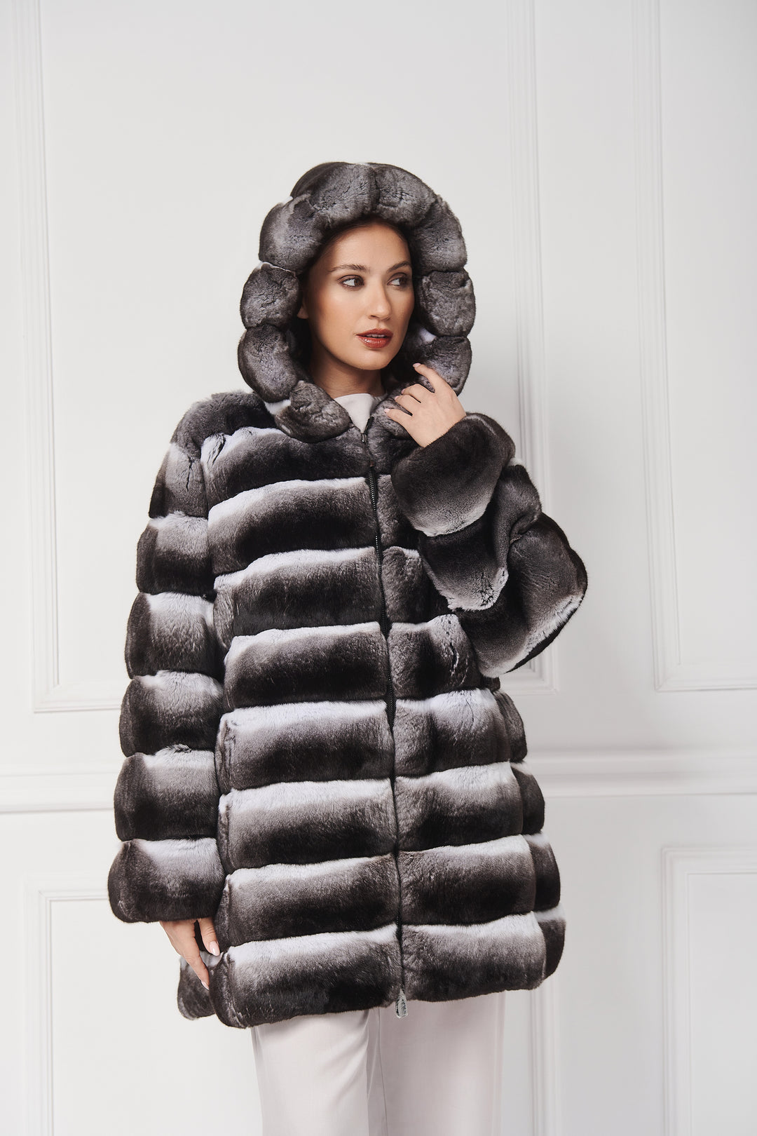 VESTE LONGUE SPORTIVE EN CHINCHILLA