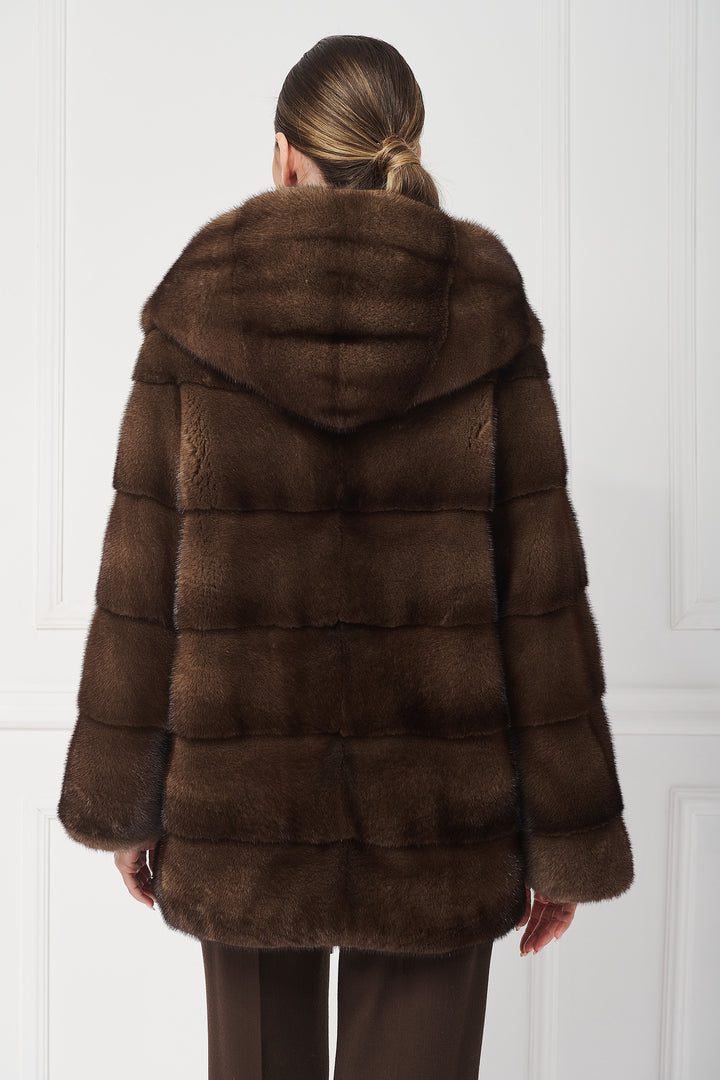 Cozy and sportive hooded mink jacket