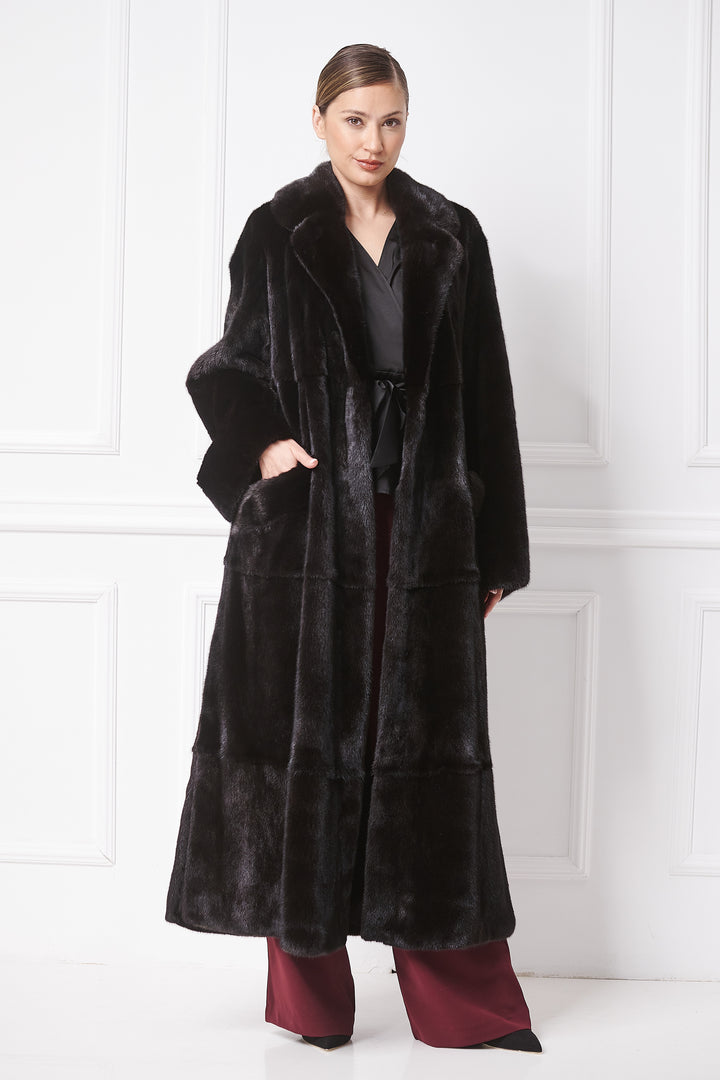 Classy Mink Coat with English Collar