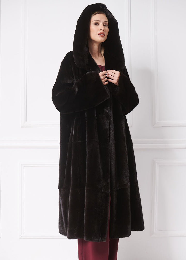 Luxueux manteau long en vison