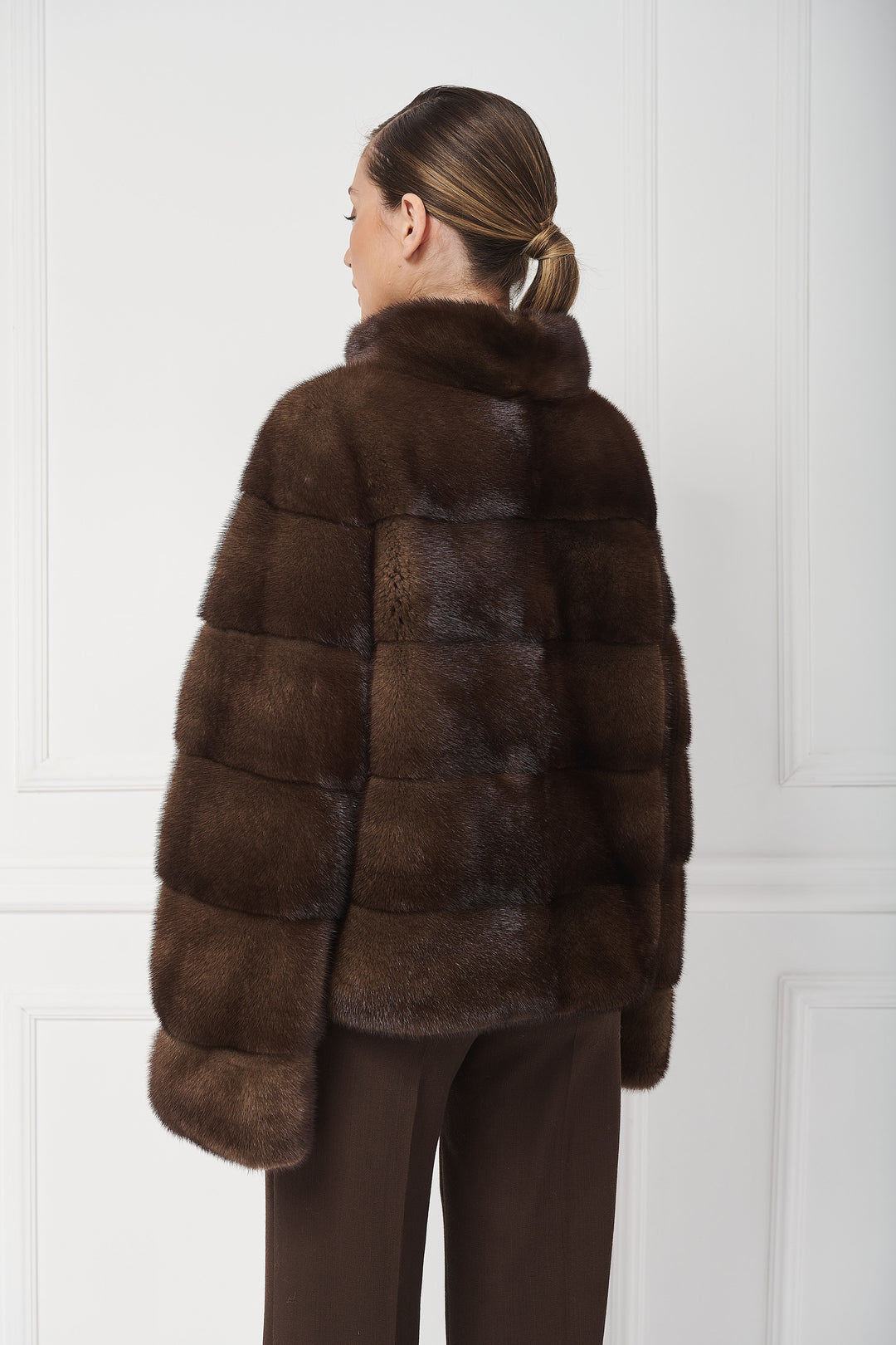 Reversible mink jacket with standup collar