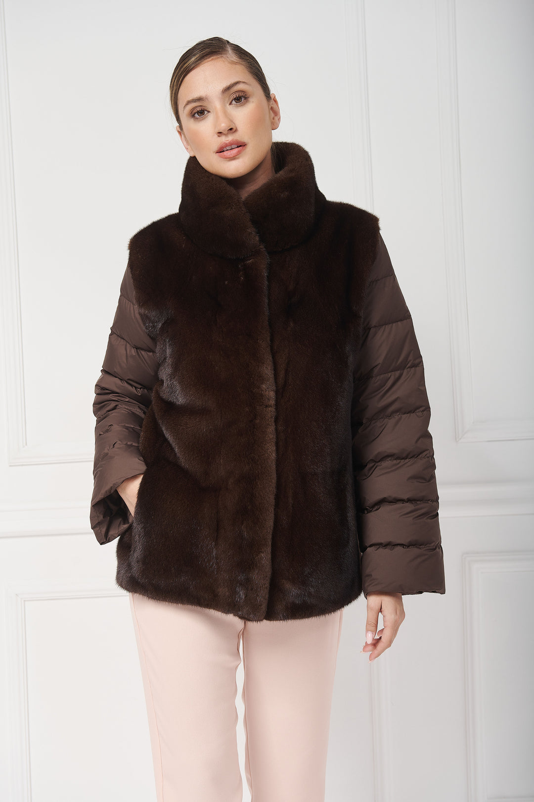 Sporty down jacket with mink