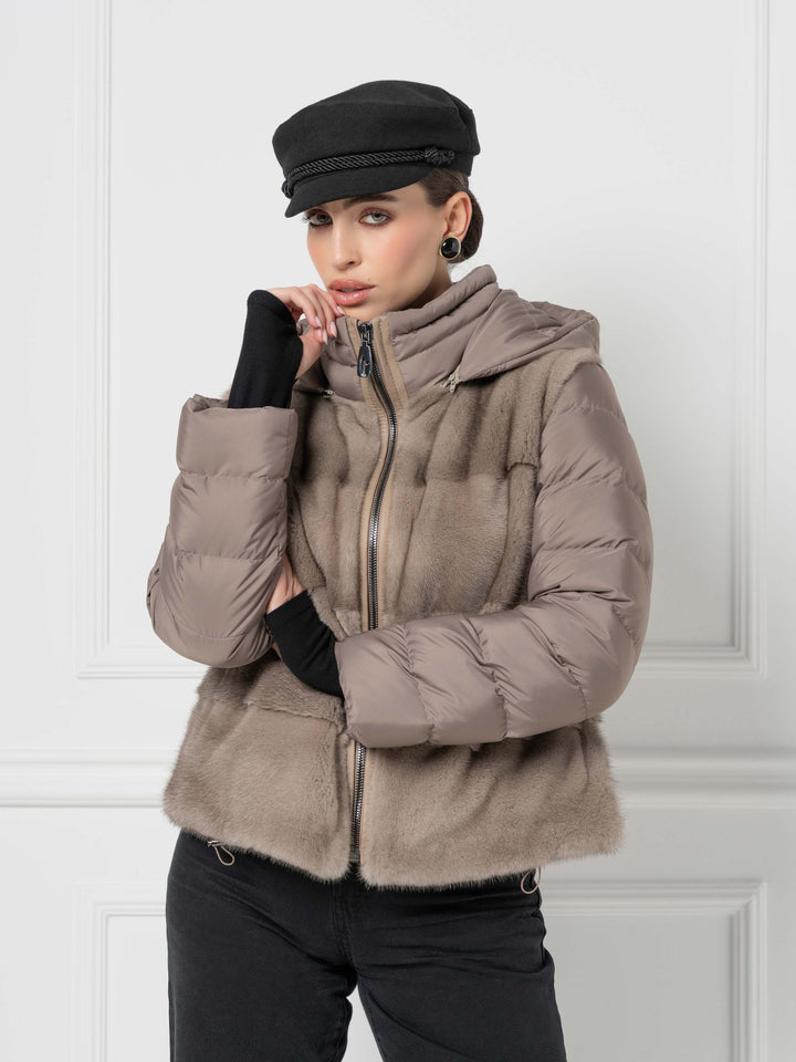 Giacca casual con cappuccio in visone e piumino