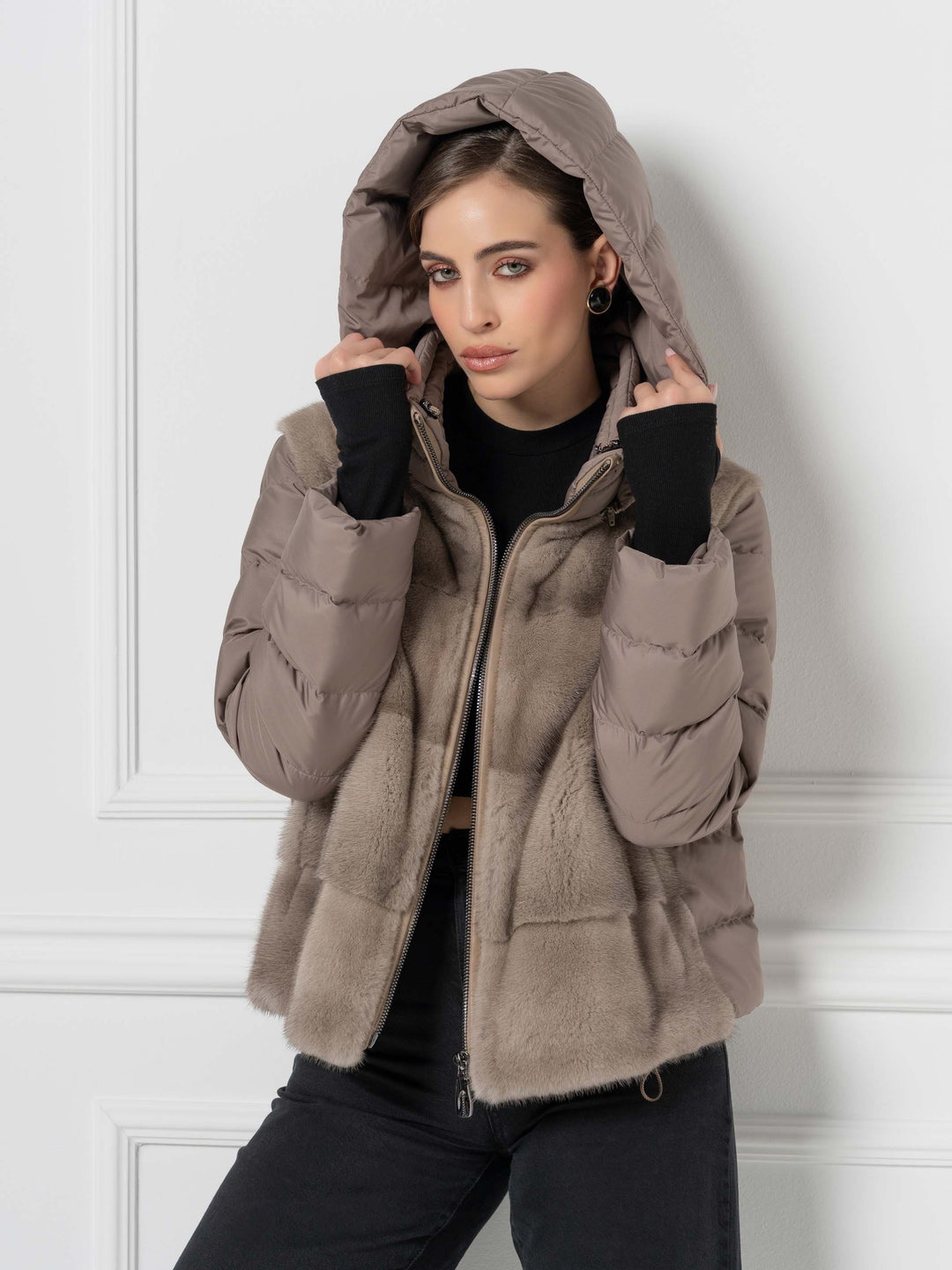 Giacca casual con cappuccio in visone e piumino