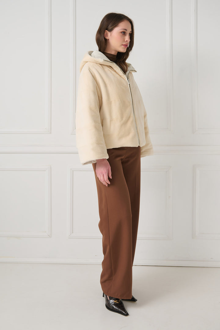 Двусторонняя куртка из стриженой норки с капюшоном