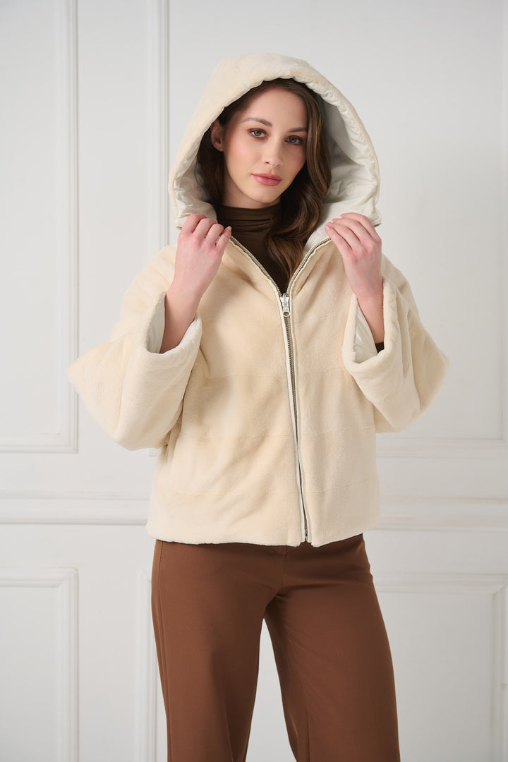 Двусторонняя куртка из стриженой норки с капюшоном