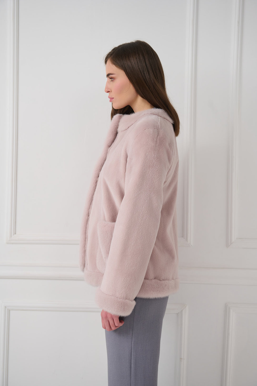 Giacca in visone tosato con dettagli in visone a pelo lungo