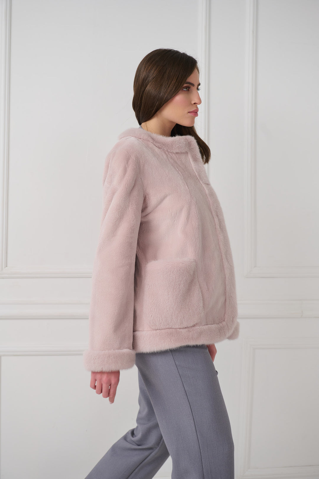 Giacca in visone tosato con dettagli in visone a pelo lungo