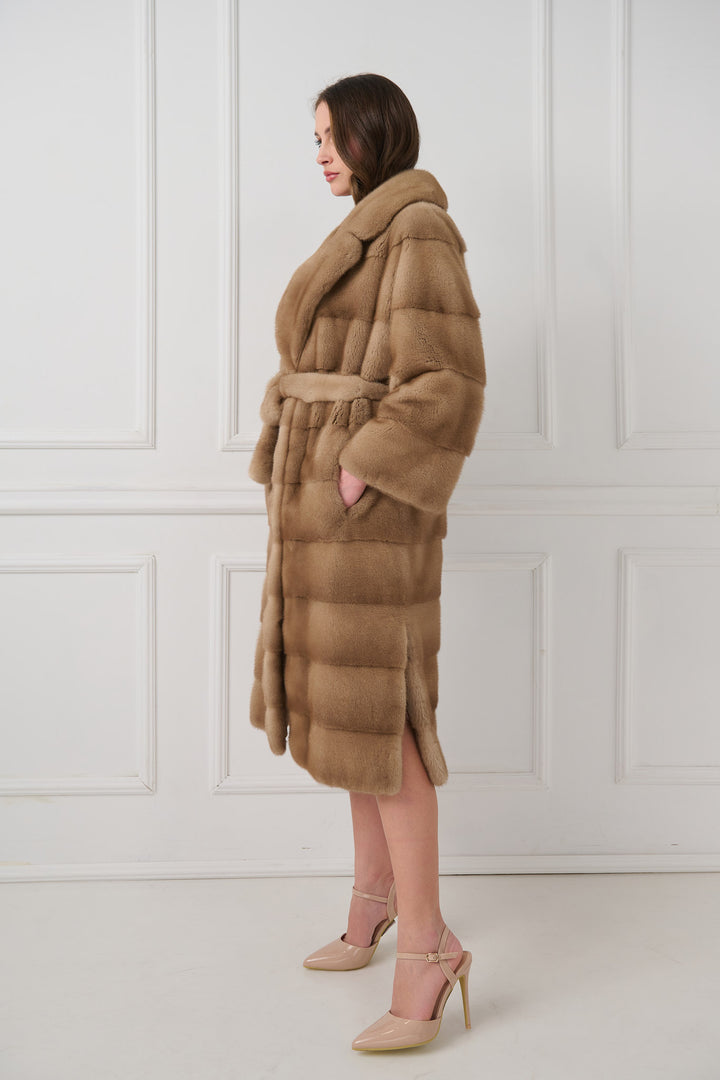 Mink coat with english lapels