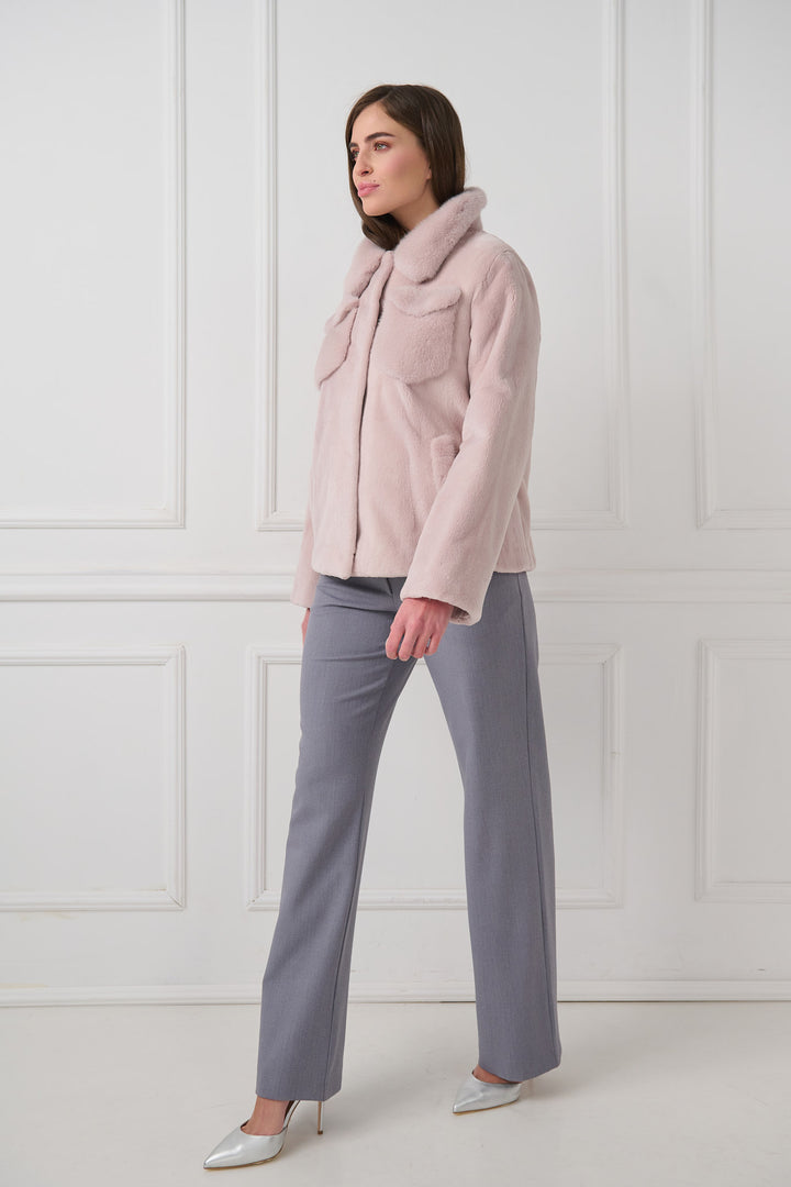 Jacke aus geschorenem Nerz mit edlen Pelzakzenten