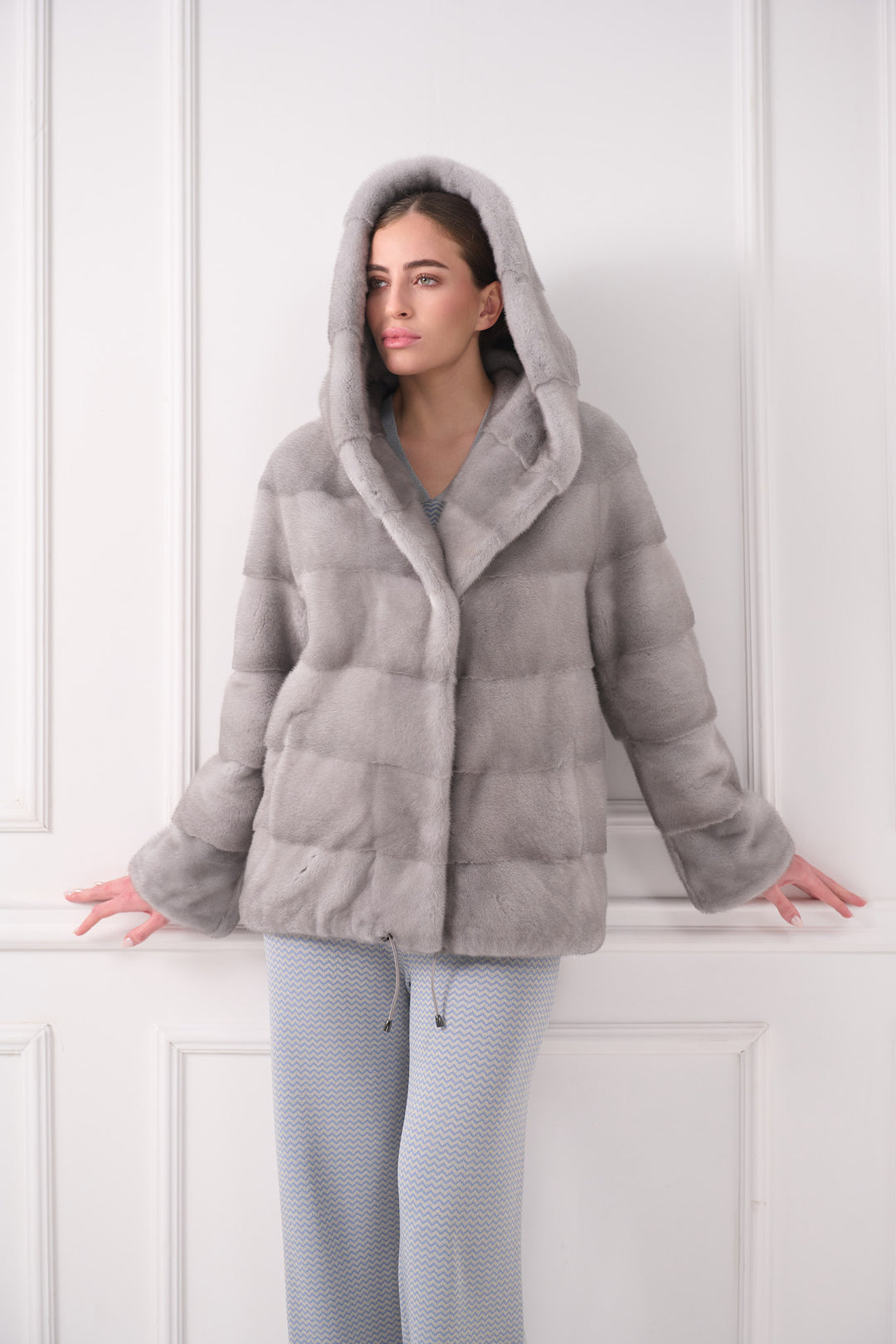 Kapuzenjacke aus Nerzpelz