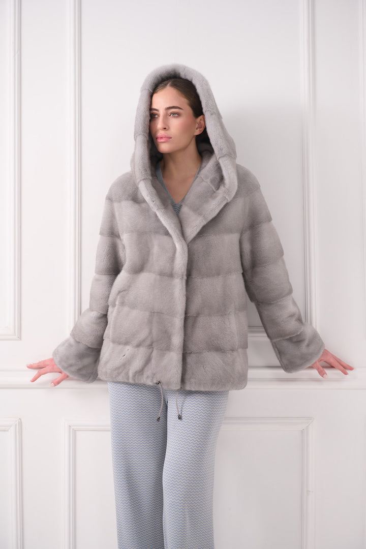 Kapuzenjacke aus Nerzpelz