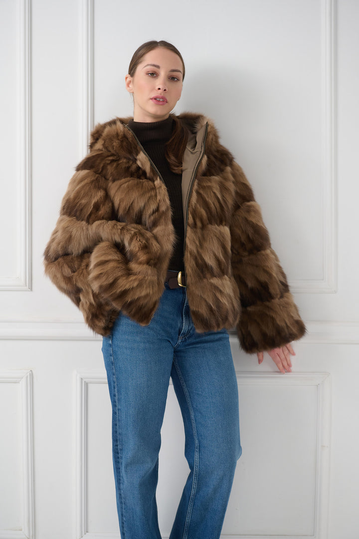 Wendbare Kapuzen-Zobeljacke