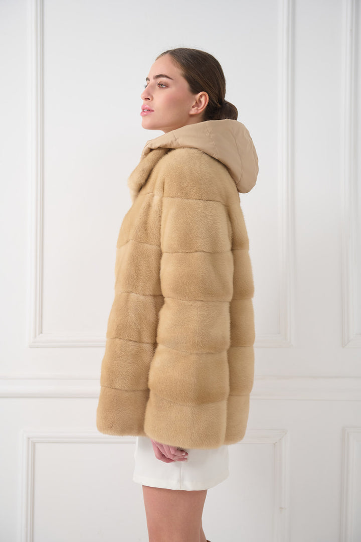 GIACCA IN VISONE REVERSIBILE CON CAPPUCCIO