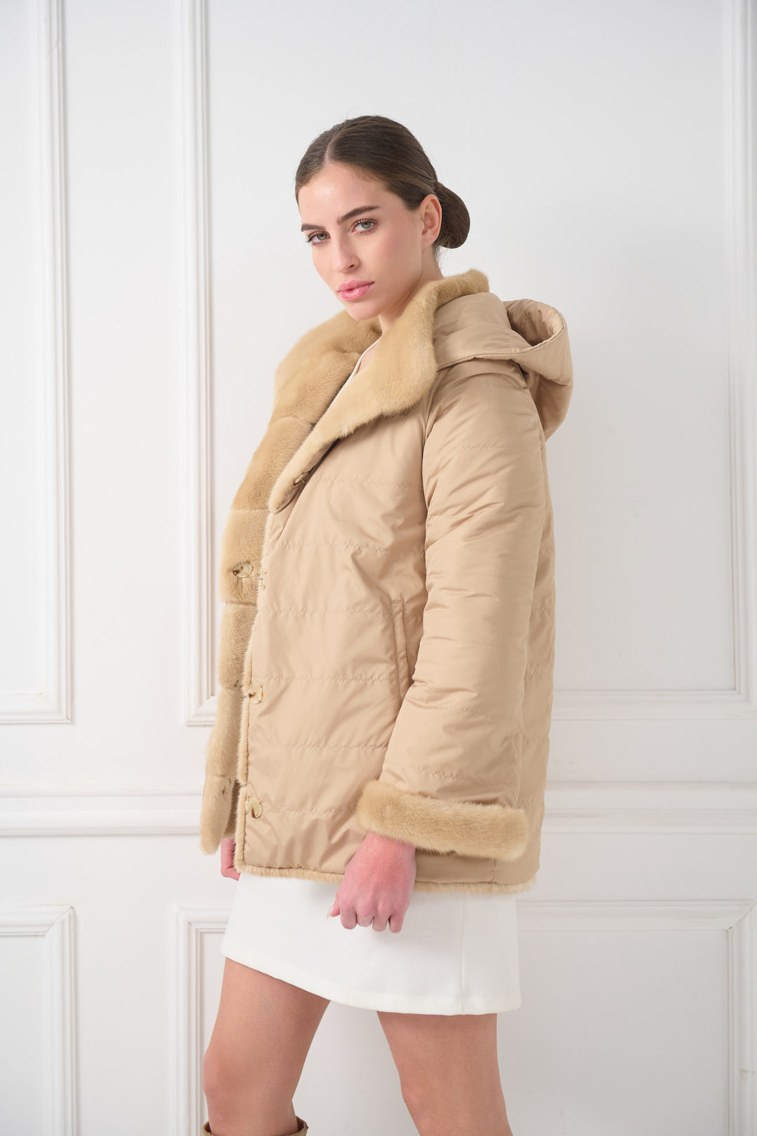 GIACCA IN VISONE REVERSIBILE CON CAPPUCCIO
