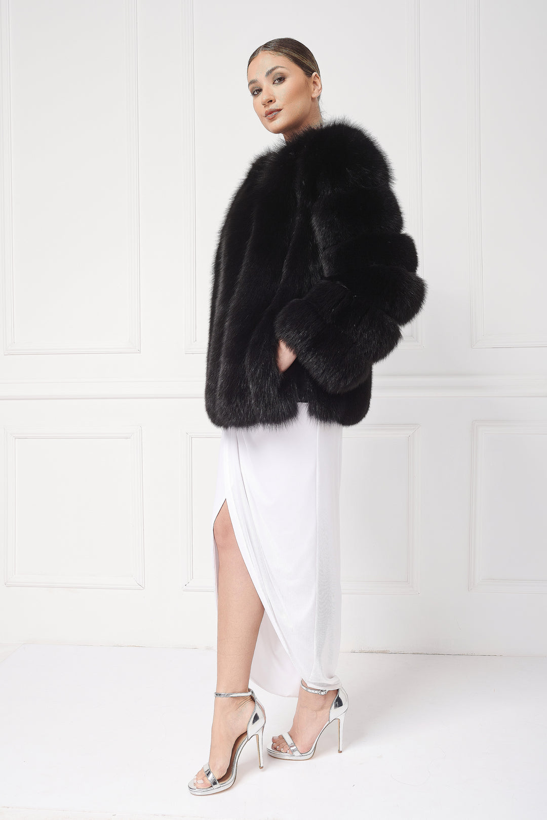 Rundhals Fuchspelzjacke